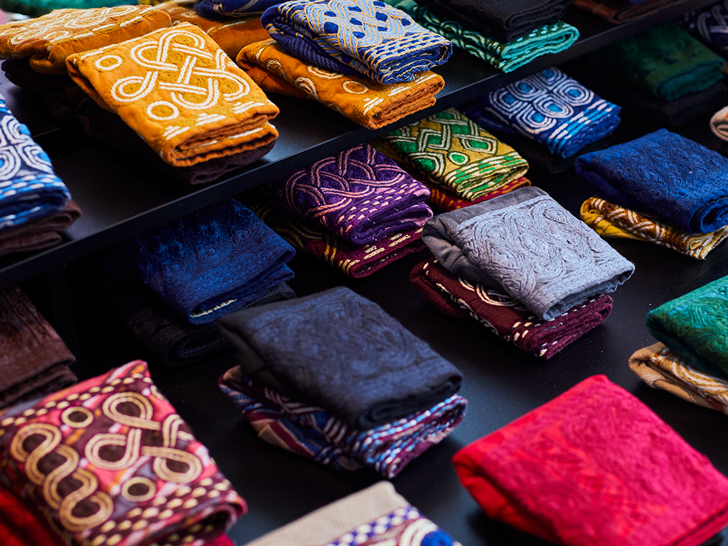 Close-up of Orí Adé's premium clothing materials and fabric textures captured by Oxgital for its fashion content
